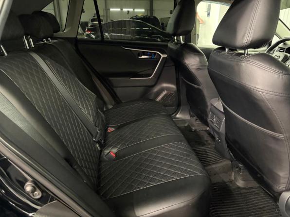 Toyota RAV4 V (XA50) с пробегом 2021 года, цена 3 697 000 рублей, 33000 км, внедорожник, Автокод Объявления