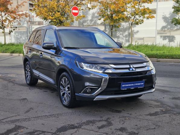 Mitsubishi Outlander III Рестайлинг с пробегом 2015 года, цена 2 250 000 рублей, 49839 км, внедорожник, Автокод Объявления