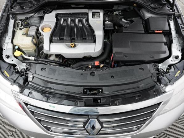 Renault Latitude I с пробегом 2011 года, цена 742 000 рублей, 230000 км, седан, Автокод Объявления