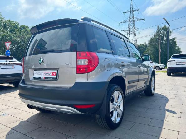 Skoda Yeti I с пробегом 2012 года, цена 955 000 рублей, 139632 км, внедорожник, Автокод Объявления