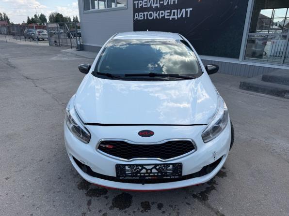 Kia Ceed II с пробегом 2015 года, цена 449 900 рублей, 204589 км, хэтчбек, Автокод Объявления