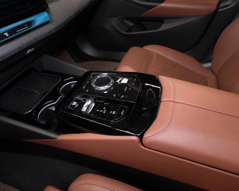 BMW 5 серии VIII (G60/G61/G68) Москва  - изображение 16
