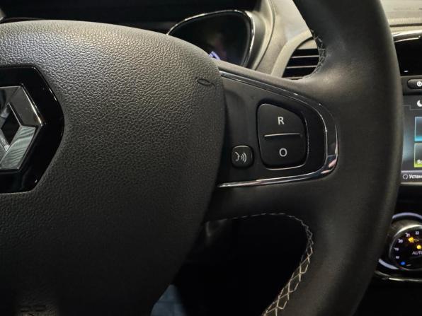 Renault Kaptur I с пробегом 2018 года, цена 1 499 000 рублей, 56000 км, внедорожник, Автокод Объявления