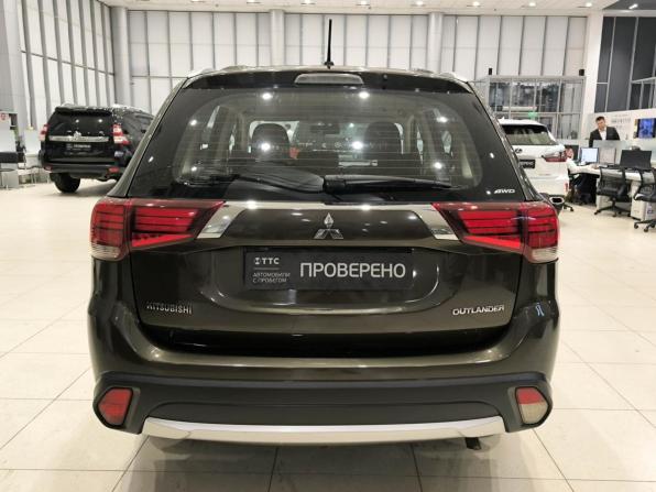 Mitsubishi Outlander III Рестайлинг 2 с пробегом 2016 года, цена 1 830 000 рублей, 97544 км, внедорожник, Автокод Объявления