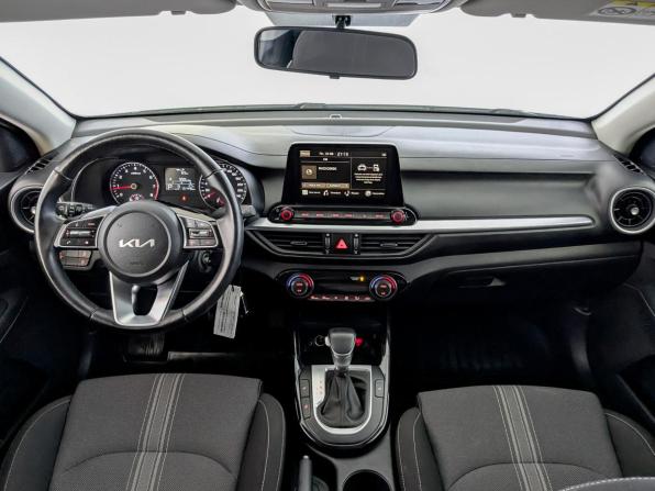 Kia Cerato IV Рестайлинг с пробегом 2022 года, цена 1 699 000 рублей, 131444 км, седан, Автокод Объявления
