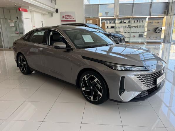 Changan Lamore с пробегом 2024 года, цена 2 040 000 рублей, 2047 км, седан, Автокод Объявления