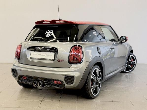 Mini Hatch III (F55/F56) Рестайлинг с пробегом 2021 года, цена 4 300 000 рублей, 2565 км, хэтчбек, Автокод Объявления
