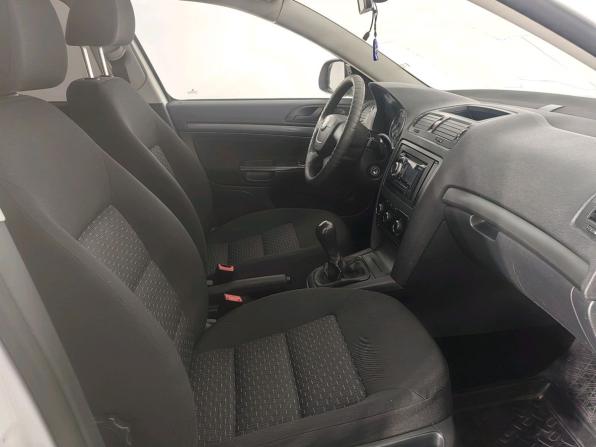 Skoda Octavia II (A5) Рестайлинг с пробегом 2012 года, цена 639 000 рублей, 190184 км, лифтбек, Автокод Объявления