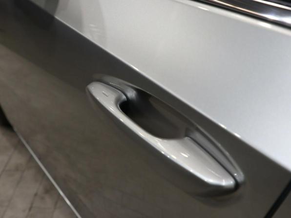 Lexus ES VII Рестайлинг 2 с пробегом 2025 года, цена 5 590 000 рублей, 5755 км, седан, Автокод Объявления