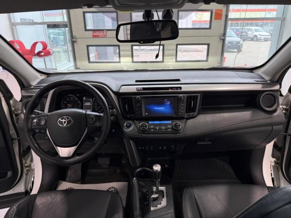 Toyota RAV4 IV (XA40) Рестайлинг с пробегом 2016 года, цена 1 950 000 рублей, 227824 км, внедорожник, Автокод Объявления