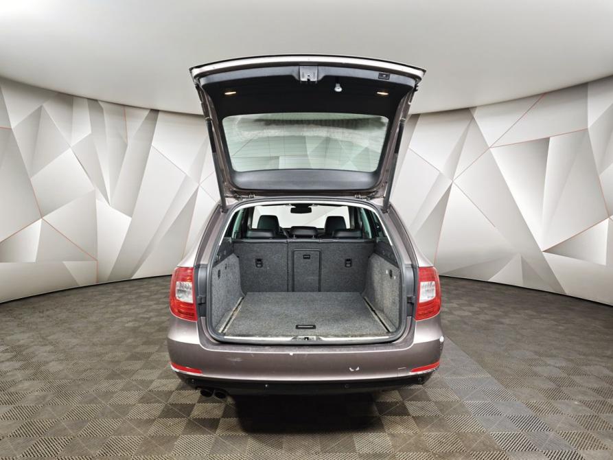 Skoda Superb II Рестайлинг Москва  - изображение 12
