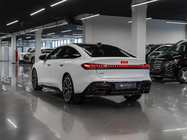 Audi A5 III (B10) с пробегом 2025 года, цена 5 600 000 рублей, 2709 км, седан, Автокод Объявления