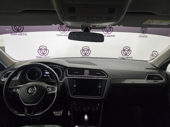 Volkswagen Tiguan II с пробегом 2018 года, цена 2 283 000 рублей, 149749 км, внедорожник, Автокод Объявления