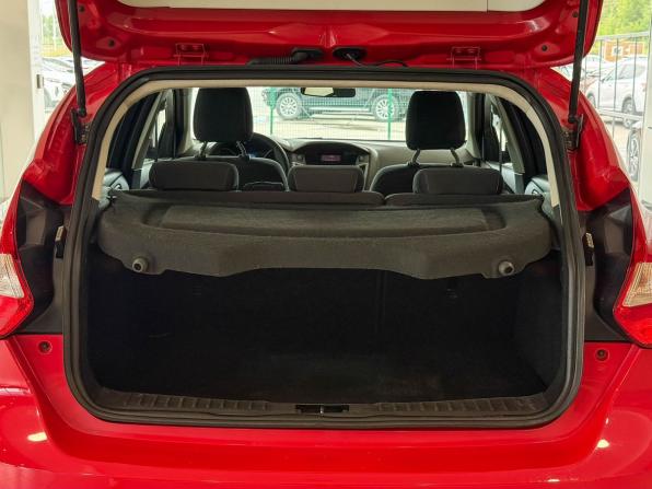 Ford Focus III с пробегом 2012 года, цена 780 000 рублей, 231969 км, хэтчбек, Автокод Объявления