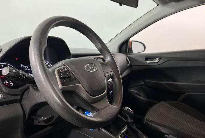 Hyundai Solaris II с пробегом 2018 года, цена 1 270 000 рублей, 68407 км, седан, Автокод Объявления