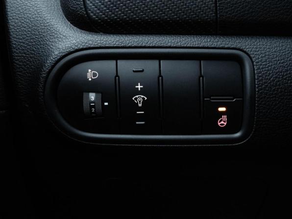 Kia Cerato III Рестайлинг (Classic) с пробегом 2019 года, цена 1 453 000 рублей, 112825 км, седан, Автокод Объявления