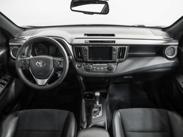 Toyota RAV4 IV (XA40) Рестайлинг с пробегом 2016 года, цена 1 998 000 рублей, 134977 км, внедорожник, Автокод Объявления