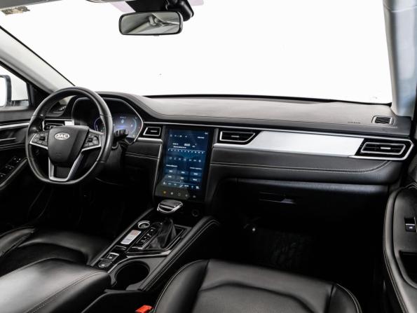 JAC J7 I с пробегом 2023 года, цена 899 000 рублей, 246381 км, лифтбек, Автокод Объявления