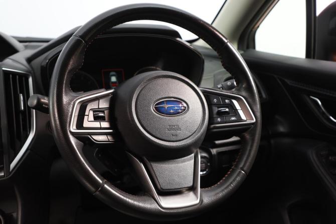 Subaru XV II с пробегом 2017 года, цена 1 939 000 рублей, 82300 км, внедорожник, Автокод Объявления