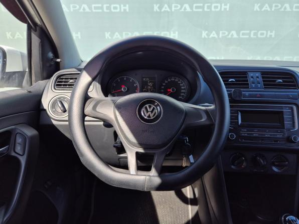 Volkswagen Polo V Рестайлинг с пробегом 2018 года, цена 580 000 рублей, 211061 км, седан, Автокод Объявления