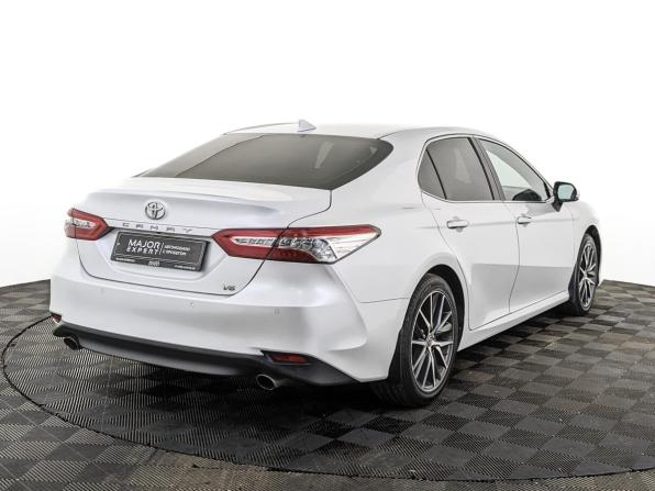 Toyota Camry VIII (XV70) Рестайлинг с пробегом 2021 года, цена 3 100 000 рублей, 98113 км, седан, Автокод Объявления