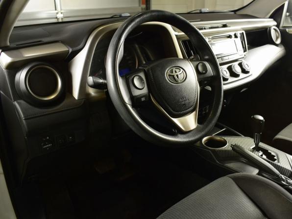 Toyota RAV4 IV (XA40) с пробегом 2014 года, цена 1 829 995 рублей, 150512 км, внедорожник, Автокод Объявления