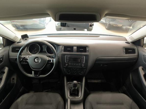 Volkswagen Jetta VI Рестайлинг с пробегом 2015 года, цена 850 000 рублей, 227845 км, седан, Автокод Объявления
