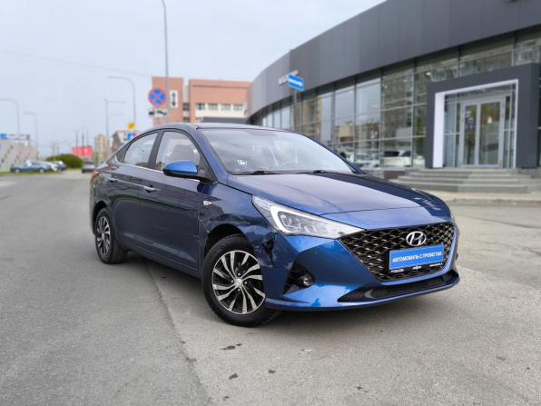 Hyundai Solaris II Рестайлинг с пробегом 2022 года, цена 1 625 000 рублей, 44618 км, седан, Автокод Объявления