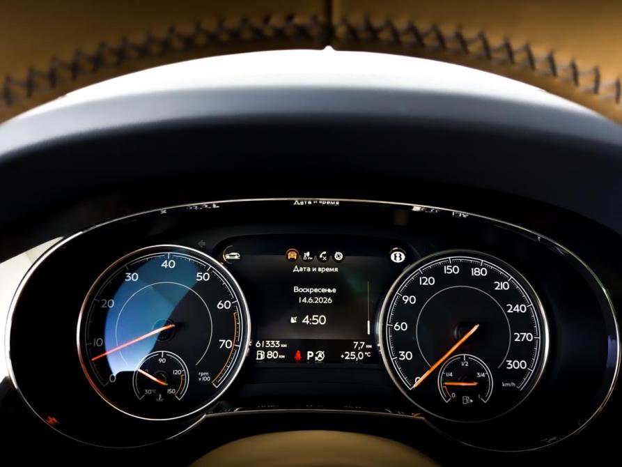 Bentley Bentayga I Москва  - изображение 13