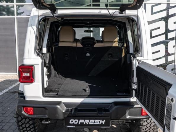 Jeep Wrangler III (JK) с пробегом 2017 года, цена 4 350 000 рублей, 62161 км, внедорожник, Автокод Объявления