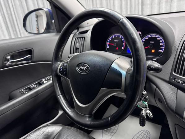 Hyundai i30 I с пробегом 2009 года, цена 730 000 рублей, 180673 км, хэтчбек, Автокод Объявления