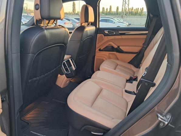 Porsche Cayenne II Рестайлинг (958) с пробегом 2015 года, цена 3 699 000 рублей, 119084 км, внедорожник, Автокод Объявления