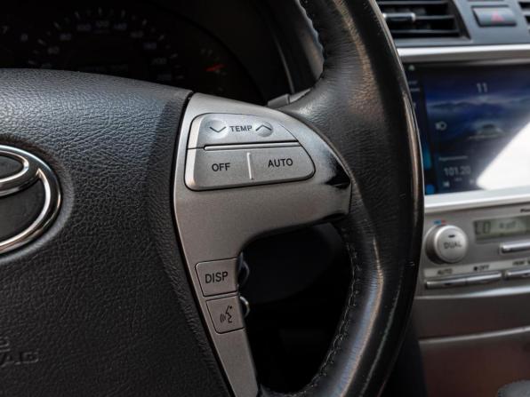 Toyota Camry VI (XV40) Рестайлинг с пробегом 2010 года, цена 1 140 000 рублей, 339144 км, седан, Автокод Объявления