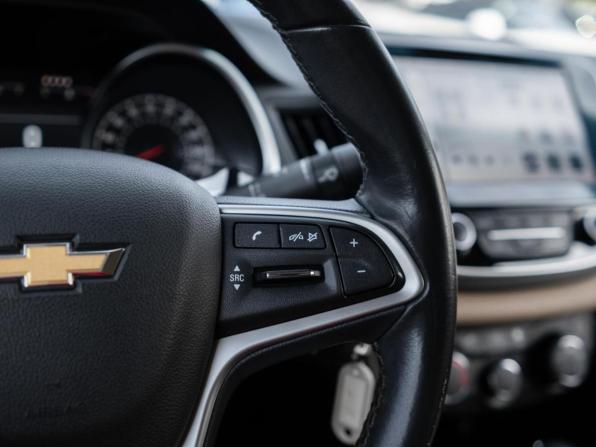 Chevrolet Monza II с пробегом 2022 года, цена 1 549 000 рублей, 53027 км, седан, Автокод Объявления