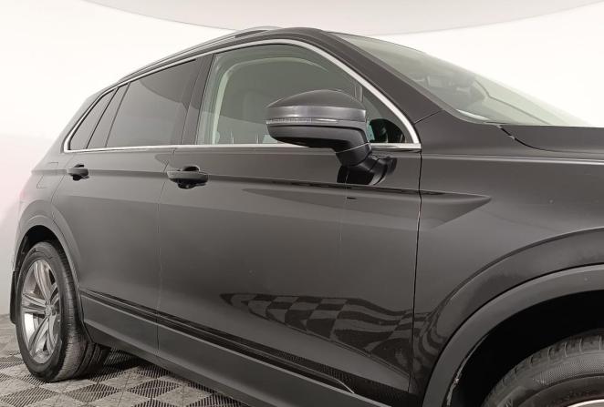 Volkswagen Tiguan II с пробегом 2017 года, цена 2 390 000 рублей, 240582 км, внедорожник, Автокод Объявления