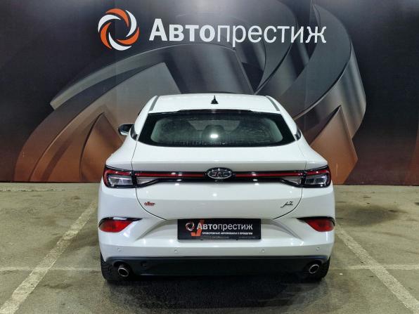 JAC J7 I с пробегом 2023 года, цена 1 330 000 рублей, 16876 км, лифтбек, Автокод Объявления