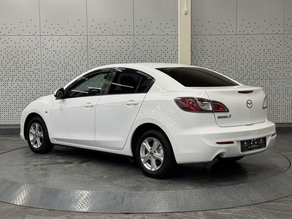 Mazda 3 II (BL) Рестайлинг с пробегом 2013 года, цена 740 000 рублей, 85992 км, седан, Автокод Объявления