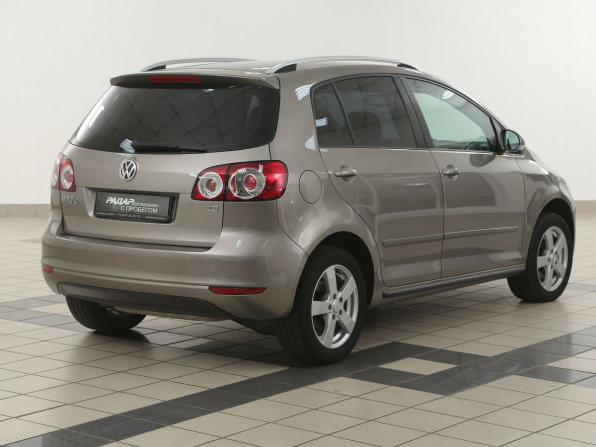 Volkswagen Golf Plus II с пробегом 2010 года, цена 674 000 рублей, 193000 км, хэтчбек, Автокод Объявления