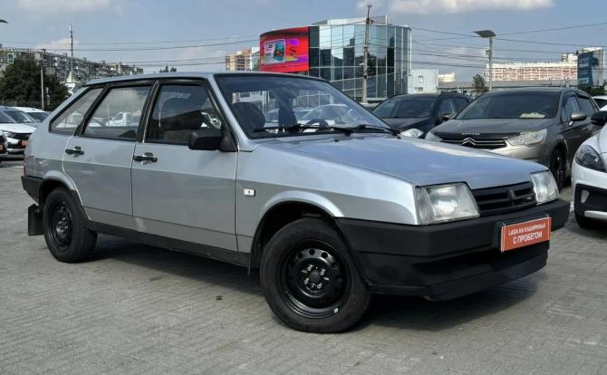 Lada (ВАЗ) 2109 с пробегом 2003 года, цена 150 000 рублей, 181000 км, хэтчбек, Автокод Объявления