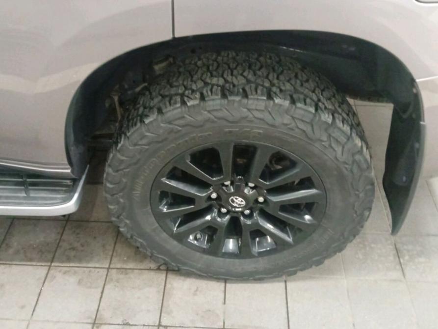 Toyota Land Cruiser Prado 150 Series Рестайлинг 3 Москва  - изображение 9