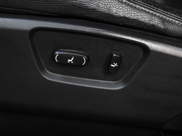 Chevrolet Captiva I Рестайлинг 2 с пробегом 2014 года, цена 1 599 000 рублей, 171828 км, внедорожник, Автокод Объявления