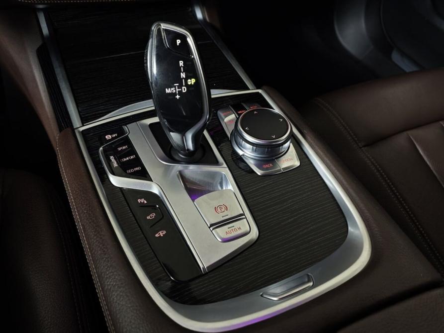 BMW 7 серии VI (G11/G12) Москва  - изображение 18