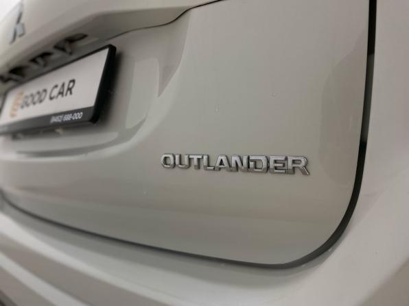 Mitsubishi Outlander III Рестайлинг 3 с пробегом 2022 года, цена 2 890 000 рублей, 607 км, внедорожник, Автокод Объявления