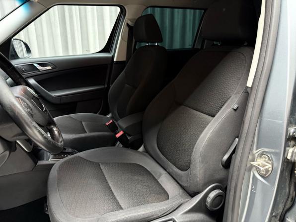 Skoda Yeti I с пробегом 2010 года, цена 899 000 рублей, 257799 км, внедорожник, Автокод Объявления