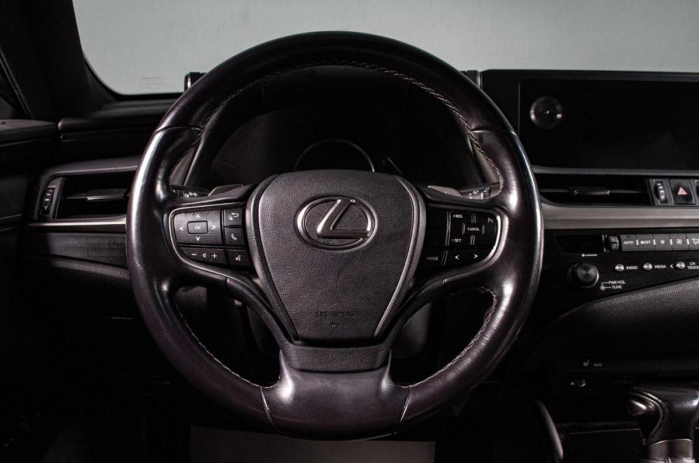 Lexus ES VII Сургут  - изображение 12