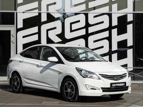 Hyundai Solaris I Рестайлинг с пробегом 2015 года, цена 999 000 рублей, 165854 км, седан, Автокод Объявления