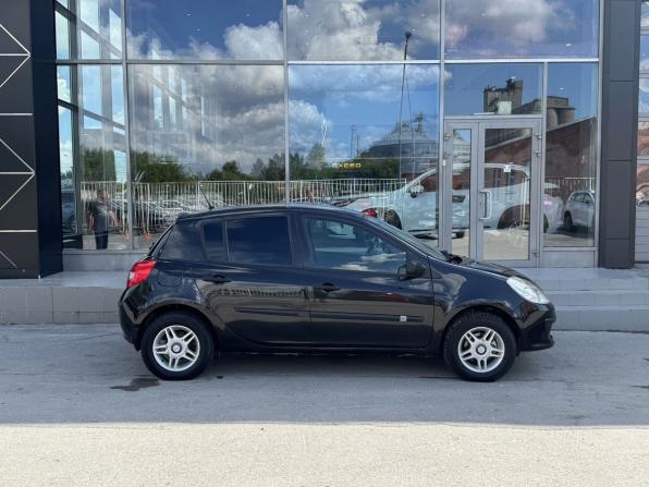 Renault Clio III с пробегом 2007 года, цена 300 000 рублей, 147053 км, хэтчбек, Автокод Объявления