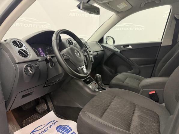 Volkswagen Tiguan I Рестайлинг с пробегом 2015 года, цена 1 600 000 рублей, 220760 км, внедорожник, Автокод Объявления
