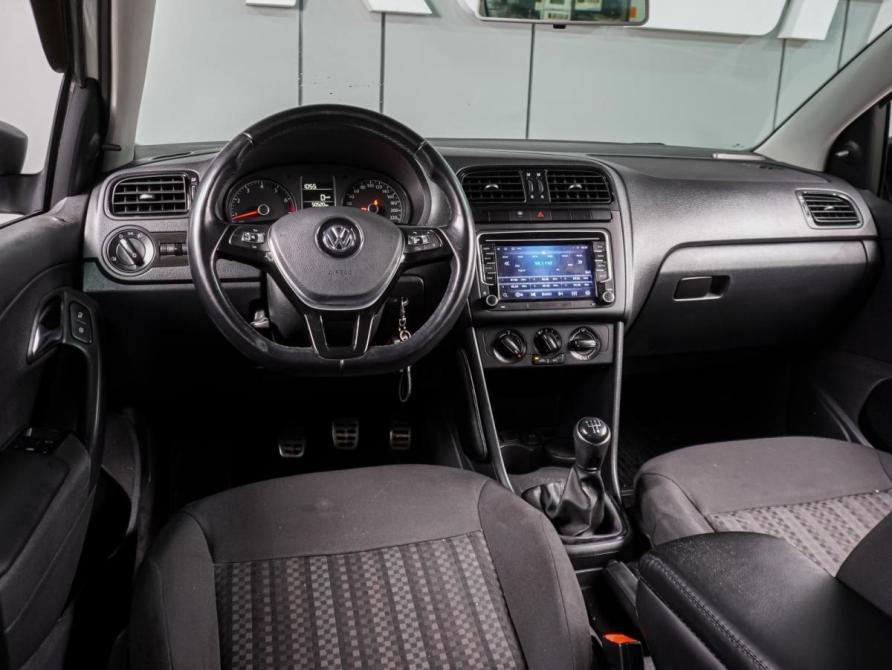 Volkswagen Polo V Рестайлинг Воронеж  - изображение 6