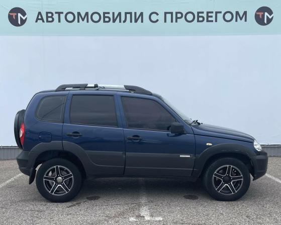 Chevrolet Niva I Рестайлинг с пробегом 2017 года, цена 731 800 рублей, 150572 км, внедорожник, Автокод Объявления